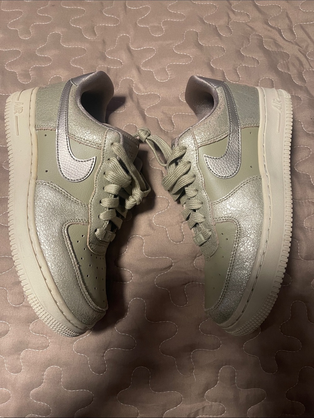 Women’s Nike Air Force 1 Top Olive